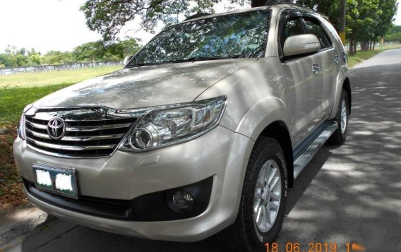 2nd Hand Toyota Fortuner 2012 at 50000 km for sale in Angeles-1