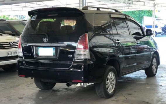 2010 Toyota Innova for sale in Makati-3