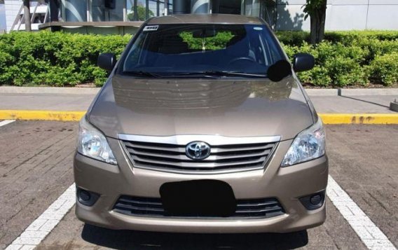 Selling 2nd Hand Toyota Innova 2013 in Quezon City