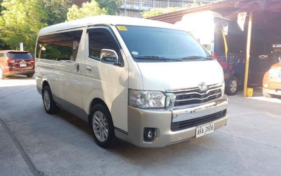 Selling Toyota Grandia 2015 Automatic Diesel in Pasig-3
