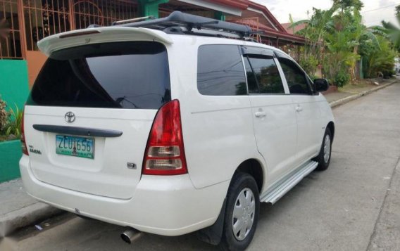 Selling 2nd Hand Toyota Innova 2005 Manual Diesel at 120000 km in Cainta-4