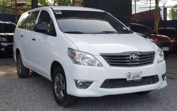 Selling Toyota Innova 2015 Manual Diesel in Bacolod-1