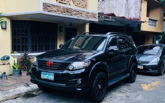 Selling Black Toyota Fortuner 2012 at 79000 km in Quezon City