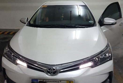 Selling Toyota Altis 2018 at 10000 km in Pasay-3