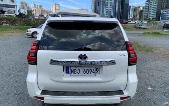 Selling Toyota Land Cruiser Prado 2018 at 5000 km in Pasig-2