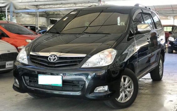 2010 Toyota Innova for sale in Makati-2