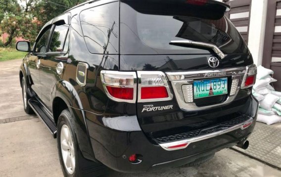 2nd Hand Toyota Fortuner 2010 at 60000 km for sale-2