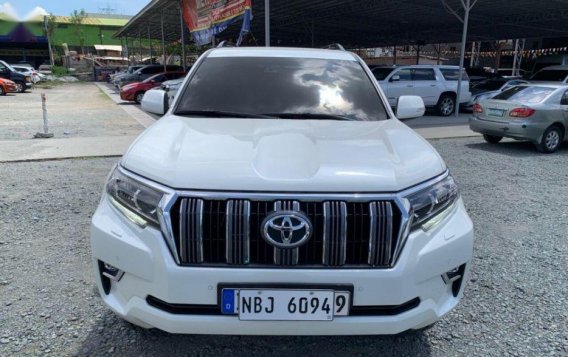 Selling Toyota Land Cruiser Prado 2018 at 5000 km in Pasig-7