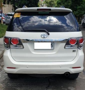 2nd Hand Toyota Fortuner 2015 Automatic Diesel for sale in Quezon City-2