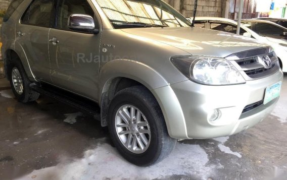 2006 Toyota Fortuner for sale in Bacoor-1