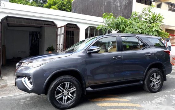 2nd Hand Toyota Fortuner 2016 Automatic Gasoline for sale in Muntinlupa-1
