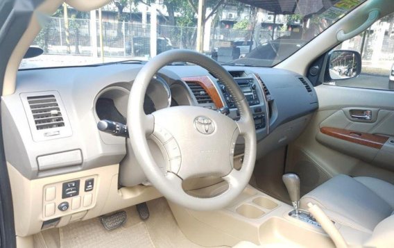 Sell 2nd Hand 2010 Toyota Fortuner Automatic Diesel at 62000 km in Pasig-4