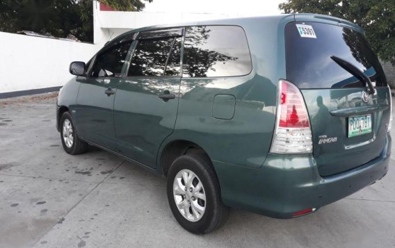 Selling 2nd Hand Toyota Innova 2011 in General Trias-3