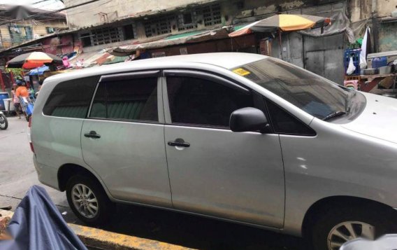 Selling Toyota Innova 2016 Automatic Diesel in Manila-2