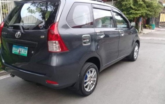 Selling Toyota Avanza 2013 Automatic Gasoline in Las Piñas-2