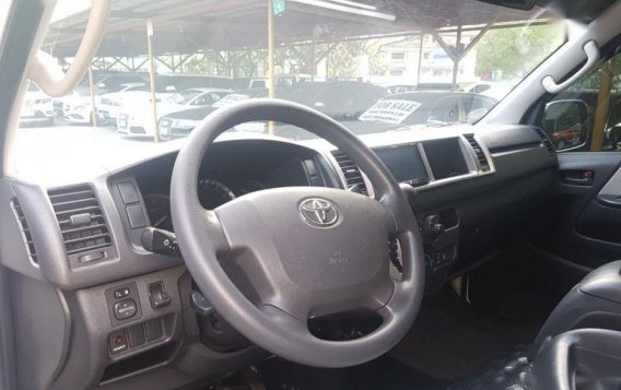 Selling Toyota Grandia 2015 Automatic Diesel in Pasig-4