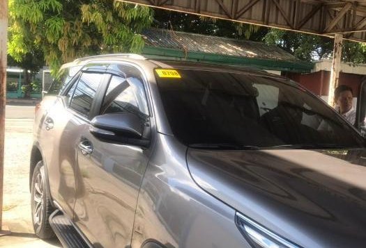 Sell 2nd Hand 2017 Toyota Fortuner at 28000 km in Parañaque-4