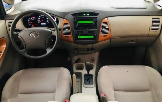 Selling Toyota Innova 2010 at 85000 km in Makati-3