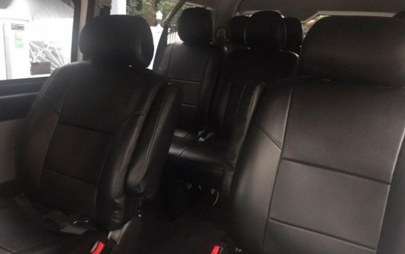 2nd Hand Toyota Hiace 2017 at 3000 km for sale in Pasig-7