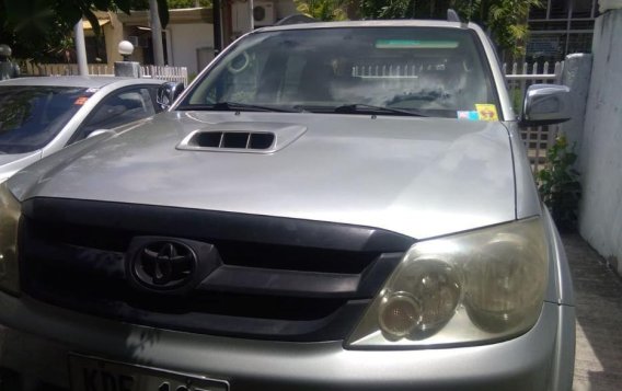 2nd Hand Toyota Fortuner 2006 at 110000 km for sale in Cebu City-4