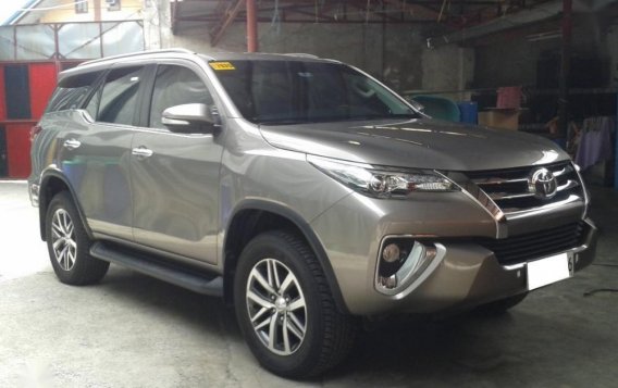 Sell 2nd Hand 2017 Toyota Fortuner at 6000 km in Antipolo-1