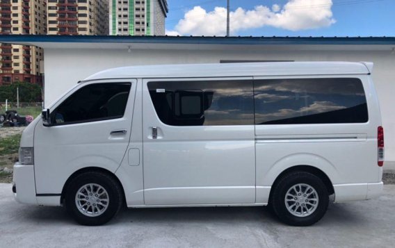 Sell 2nd Hand 2017 Toyota Hiace at 20000 km in Muntinlupa-2