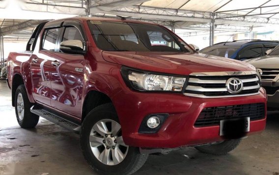 Selling 2nd Hand Toyota Hilux 2016 in Makati-2