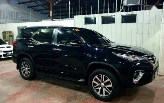 2nd Hand Toyota Fortuner 2017 for sale in Taguig-2