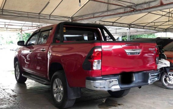 Selling 2nd Hand Toyota Hilux 2016 in Makati-5