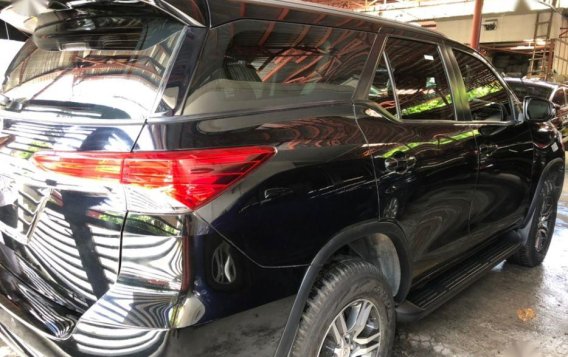 Selling Toyota Fortuner 2018 Automatic Gasoline in Quezon City-2