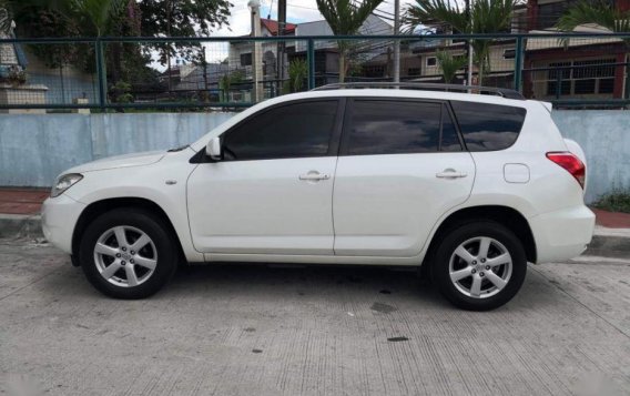 2nd Hand Toyota Rav4 2007 at 70000 km for sale-3
