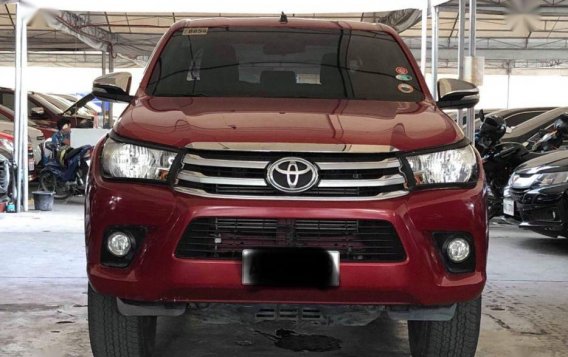 Selling 2nd Hand Toyota Hilux 2016 in Makati