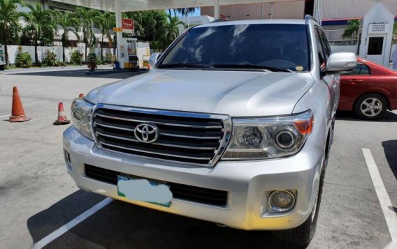 2014 Toyota Land Cruiser for sale in Parañaque
