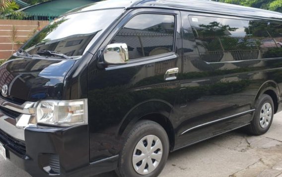 Selling Black Toyota Hiace 2018 Manual Diesel in Quezon City-1