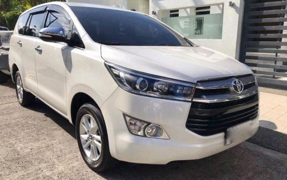 Pearl White Toyota Innova 2016 at 22000 km for sale in San Juan-4