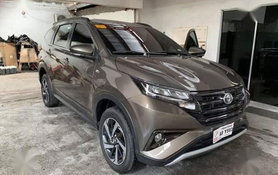 Selling Toyota Rush 2019 in Marikina-1