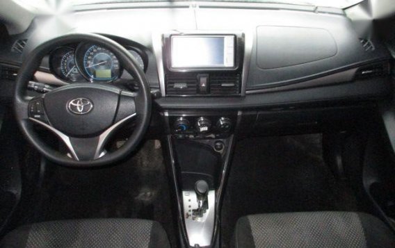 Selling Toyota Vios 2017 Automatic Gasoline in Makati-3