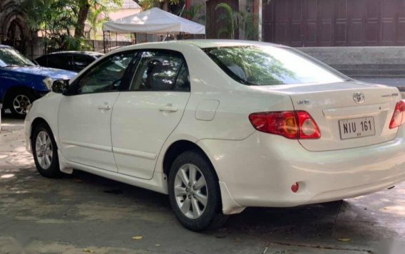 2nd Hand Toyota Altis 2010 at 50000 km for sale in Valenzuela-3