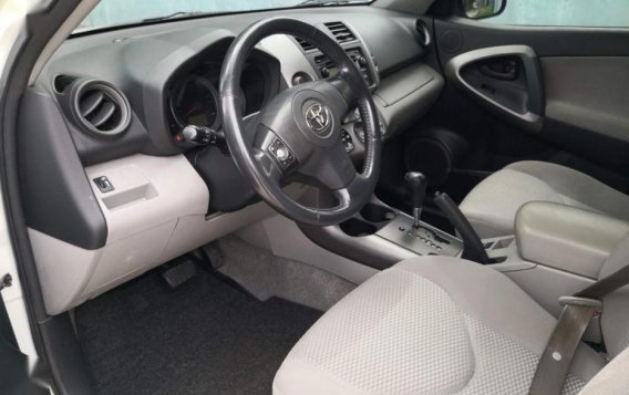 2nd Hand Toyota Rav4 2007 at 70000 km for sale-7