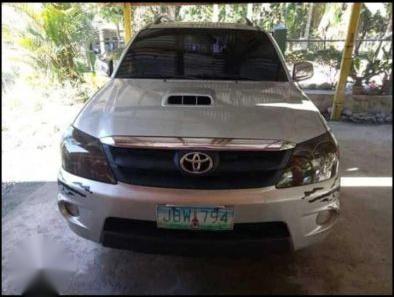 2nd Hand Toyota Fortuner 2008 for sale in Libertad-5