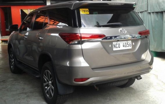 Sell 2nd Hand 2017 Toyota Fortuner at 6000 km in Antipolo-3