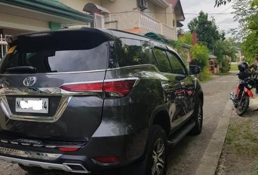 Selling 2nd Hand Toyota Fortuner 2018 in Laoag-4