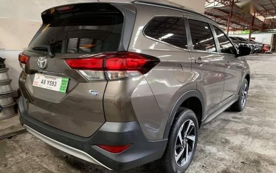 Selling Toyota Rush 2019 in Marikina-4