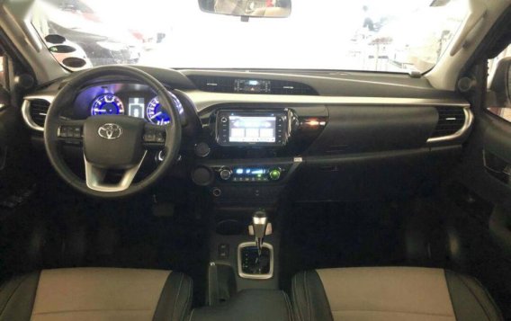 Selling 2nd Hand Toyota Hilux 2016 in Parañaque-8