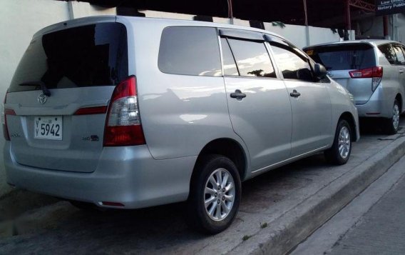 Sell Silver 2016 Toyota Innova Manual Diesel at 20000 km in Marikina-1