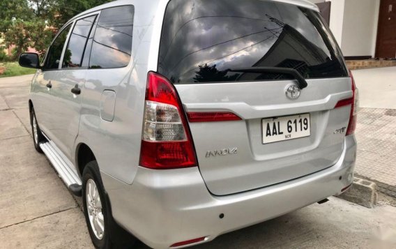 Selling 2nd Hand Toyota Innova 2014 Manual Diesel at 50000 km in Parañaque-2