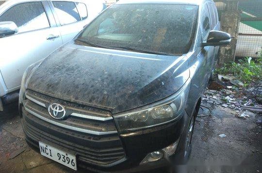 Black Toyota Innova 2016 Manual Diesel for sale-1