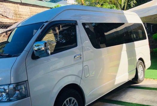 Sell 2nd Hand 2018 Toyota Hiace Automatic Diesel at 5000 km in Cebu City-1