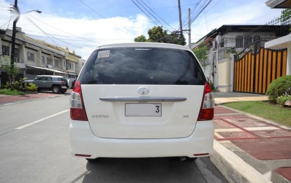 Selling 2nd Hand Toyota Innova 2015 in Quezon City-3