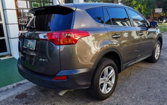 Selling 2nd Hand Toyota Rav4 2013 in Cainta-5